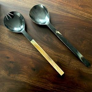 NWT! She’ll serving fork and spoon! All natural!